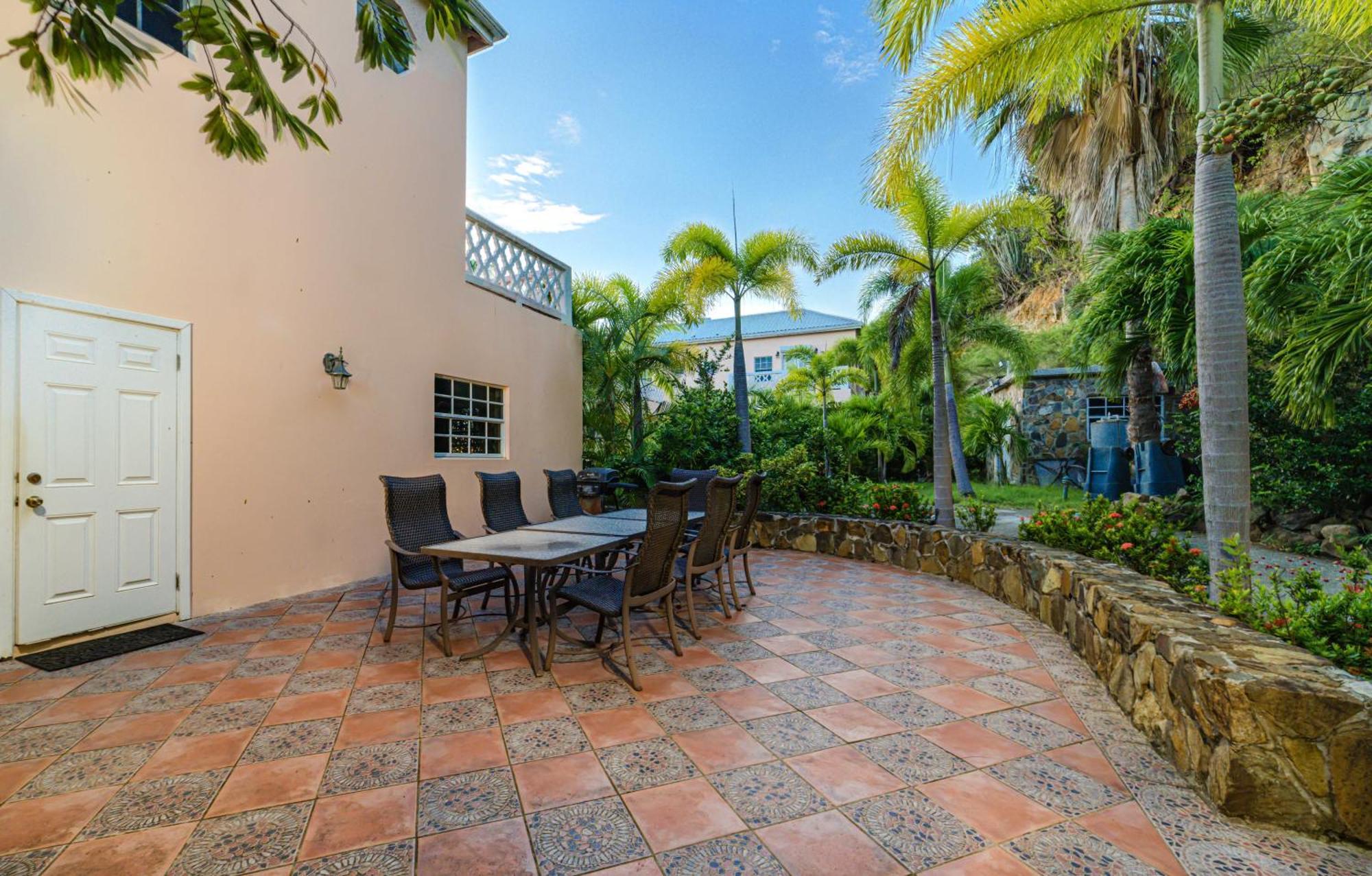 Fort Shelley Cades Bay Екстериор снимка